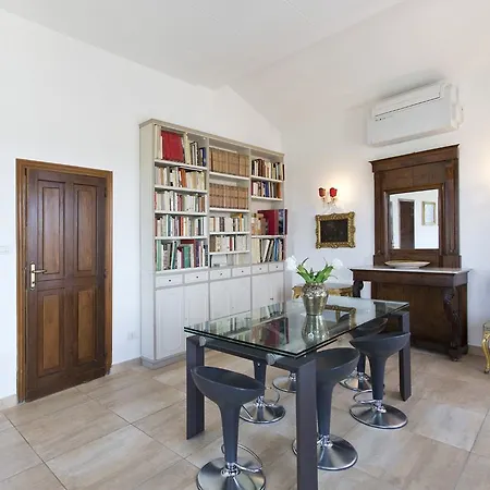 Appartement Matteotti Exclusive 3bd 2futon Elegant Sienne
