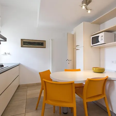 Matteotti Exclusive 3bd 2futon Elegant Appartement